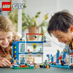 LEGO City - Polisskola 6+