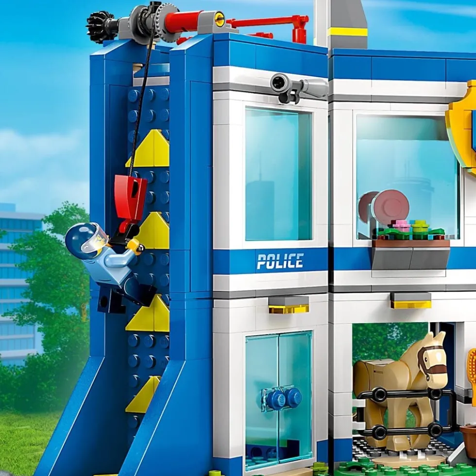 LEGO City - Polisskola 6+
