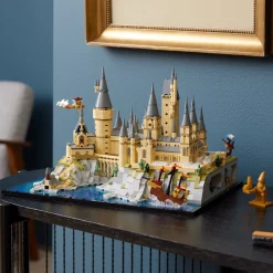 LEGO Harry Potter - Hogwarts slott och område 18+