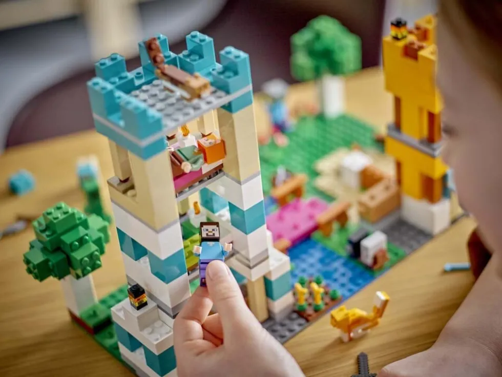 LEGO Minecraft - Skaparlådan 4.0 8+
